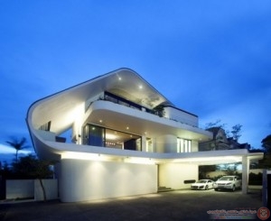 Amazing-Contemporary-Tropical-House-Architecture-also-beautiful-lighting-458x375