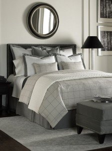 Fashionable-White-Masculine-Simple-Modern-Master-Bedroom-Interiors-Interior-Sets