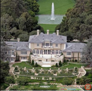 Oprah-Winfrey-House-Photo-e1312873433864