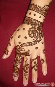 Rajasthani-Mehndi-Designs-For-Hands-3