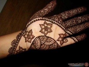Stylish-Arabic-Henna-Patterns