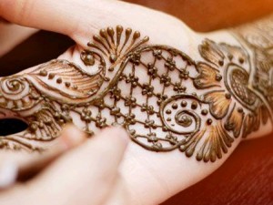 mehndi-design-for-hand