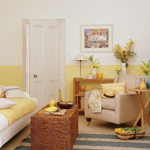 yellow-sunny-living-room