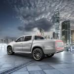 الاعلان الرسمي قبل 3 ساعات من الان لسيارة مرسيدس بيك أب المكشوفة Mercedes X-Class 2017
