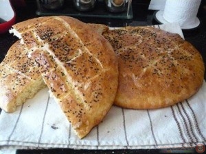 خبز بطريقة جديدة وسهلة