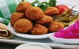 طريقة عمل الفلافل بالحمص والبقدونس بالصور