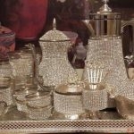 أطقم رائعة. للعرض فقط