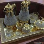 أطقم رائعة. للعرض فقط