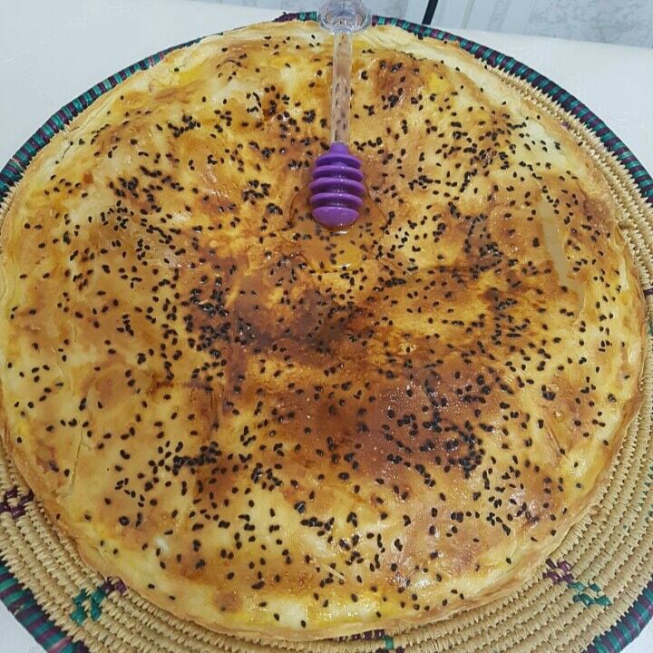 بنت الصحن اليمنيه على أصولها بنت الصحن اليمنيه على أصولها
