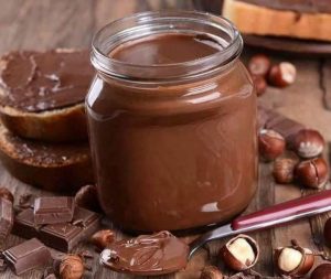 طريقة عمل شوكولاتة النوتيلا بالمنزل 