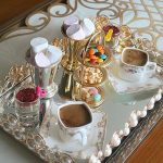 افكار جميله لتقديم العصائر و الشاى و القهوه فى صوانى تقديم