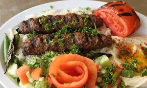 طريقة عمل الكفتة المشوية بالصور