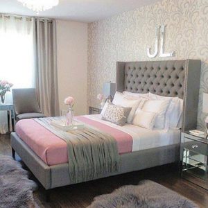 ديكور المرايا بالطاولات تحفه    