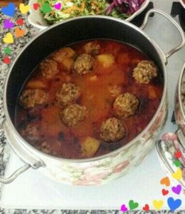 الصالونه اليمنيه (بالدجاج المفروم والبطاط) على أصولها..