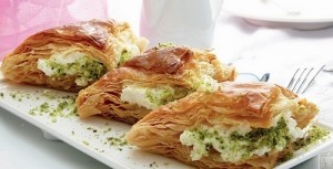 رقائق القشطة