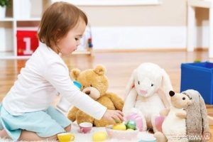 تعاملي مع طفلك برفق وليونة بعيدا عن التعذيب الجسدي