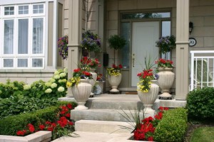 Spring-Curb-Appeal-718x479