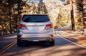 The-first-images-of-the-2017-Hyundai-Santa-Fe-new-shape-5