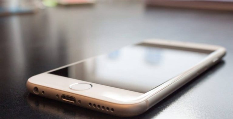 كيفية استخدام سيري مع تطبيق المنبه في هواتف آيفون وأجهزة آيباد