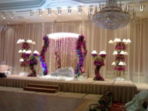 img_1369684427_990