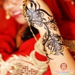 تصميمات رائعة لنقش الحناء لعروس 2014