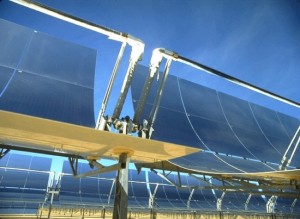 parabolic-solar-thermal-power-plant