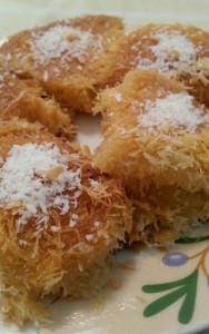 كنافة رمضان بالمهلبية والمكسرات