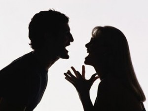 كلمات يجب أن لا تقولها المرأة للرجل