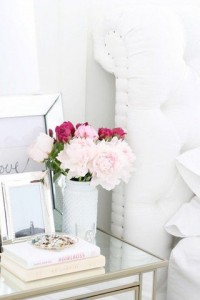 small_ideas-to-decorate-your-home-with-flowers-fustany-lifestyle-living-11