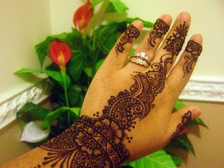 أجمل رسومات نقش الحناء لعروس 2015