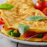 أرز بخاري باللحم وشوربة الطماطم ومهلبية قمر الدين وأومليت