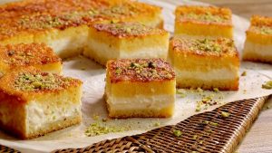 طريقة عمل بسبوسة بالقشطة المنزلية