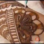 تصميمات رائعة لنقش الحناء لعروس 2014   