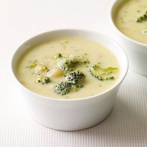 طريقة عمل شوربة البروكلي