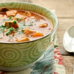 أرز بخاري باللحم وشوربة الطماطم ومهلبية قمر الدين وأومليت